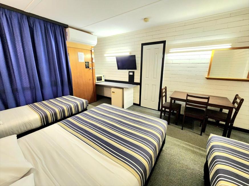 Finley Motel